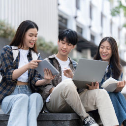 Bachelor of Communication (Hons) Branding & Digital Marketing (ODL) Veritas University College